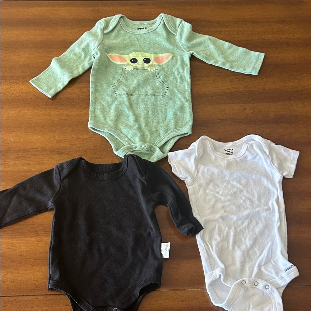 Star Wars Baby Yoda Green, Black, and White Bodysuit Trio